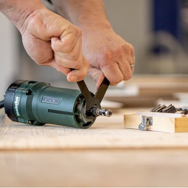 Trimmer - METABO - FM 500-6 - 500W - El - Trä
