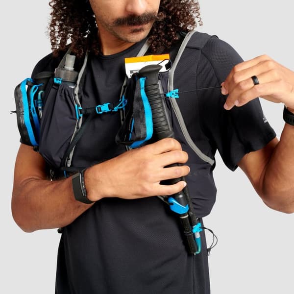 ULTIMATE DIRECTION RACE VEST 6.0 8.5L Onyx, löparvest ultralätt