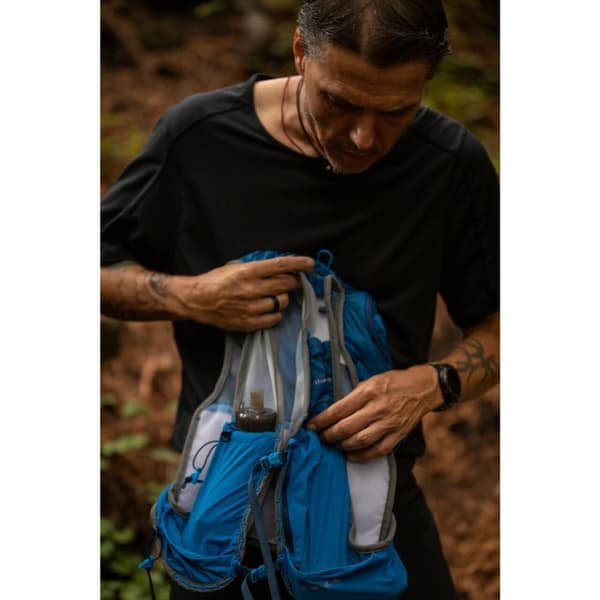 ULTIMATE DIRECTION RACE VEST 6.0 8.5L UD Blue, löparvest ultralätt