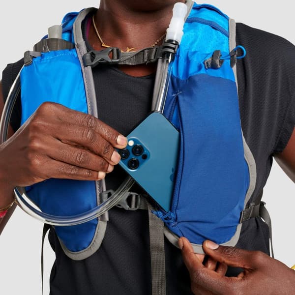 ULTIMATE DIRECTION TRAIL VEST 5.4L Onyx, löparväst unisex