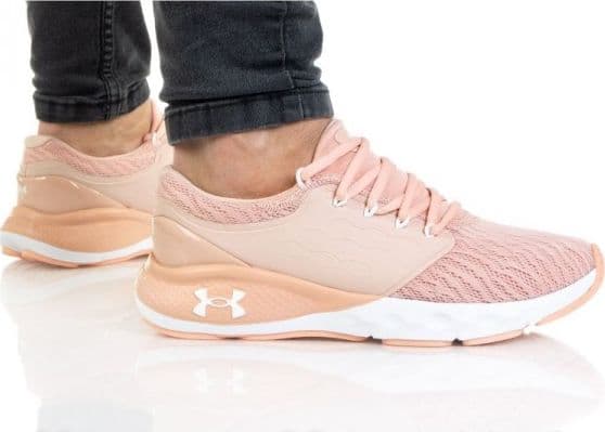 Under Armor Under Armor W Charged Vantage 3023 565-601 Pink 39