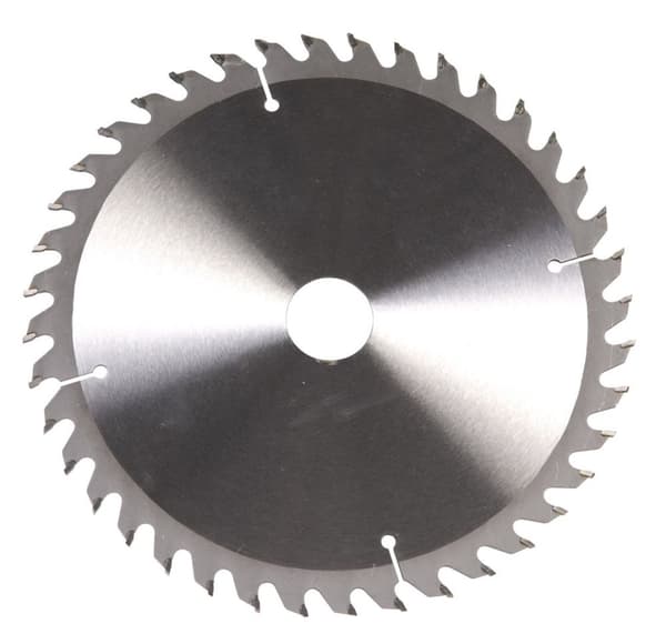FERM MSA1025 Savklinge - 210x30/16/18 - 40T – ACC