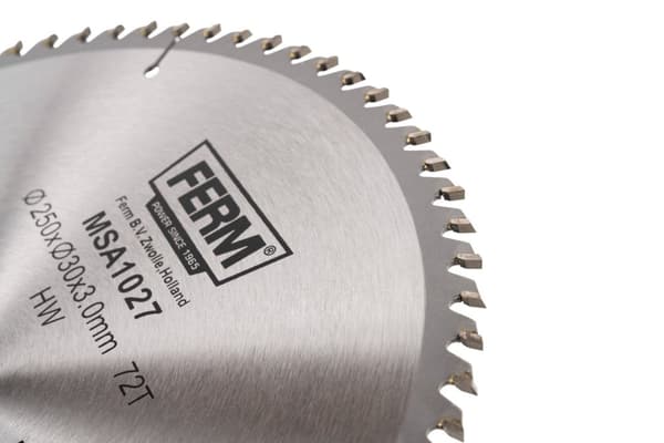 FERM MSA1027 Savklinge - 250x30/16 - 72T – ACC