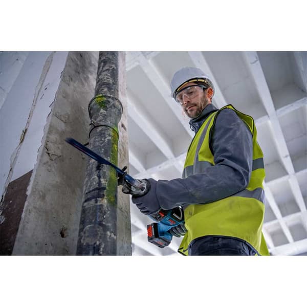Bosch Professional Sable Såg Gsa 18v-28 Silver