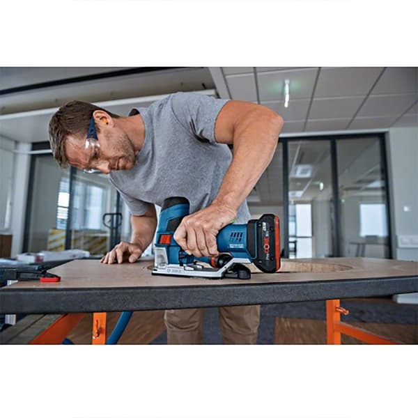 Bosch Professional Nøglehulssav Gst 18v-155 Sc+l-boxx Søvfarvet