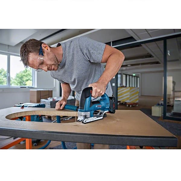 Bosch Professional Nyckelhålssåg Gst18v-155bc+2x4.0ah Proc+gal18v-40+l-boxx Silver