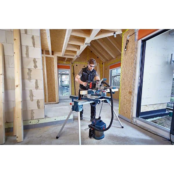 Bosch Professional Geringssavkasse Gcm 18v-216 2x5.5ah Pro Core 18v Søvfarvet