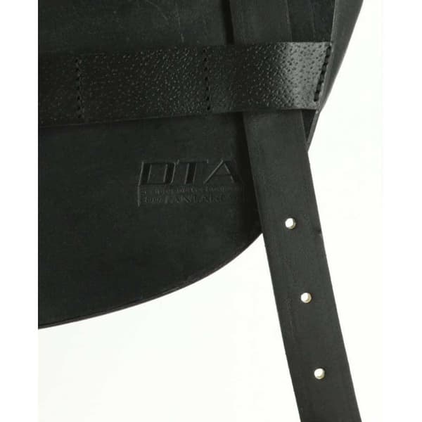 Eric Thomas Dressyrsadel Dta Antares Svart 18´´