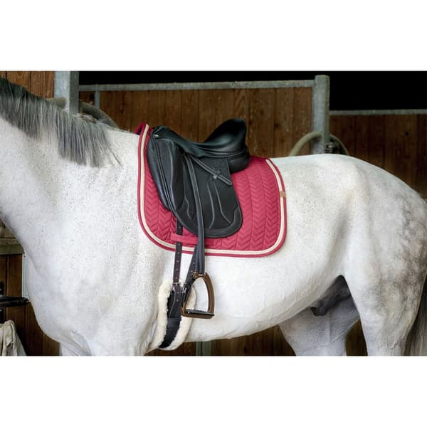Equitheme Sadelunderlägg För Dressyr Softy Röd Full