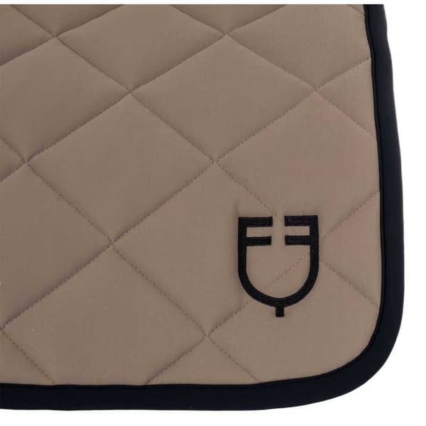 Equestro Black Line Edition Logo Springsadelpude Beige Full