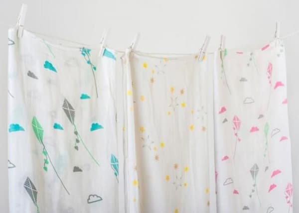 Lulujo - Bambu swaddle - Rosa drake - ELEMENT FÖR BARN