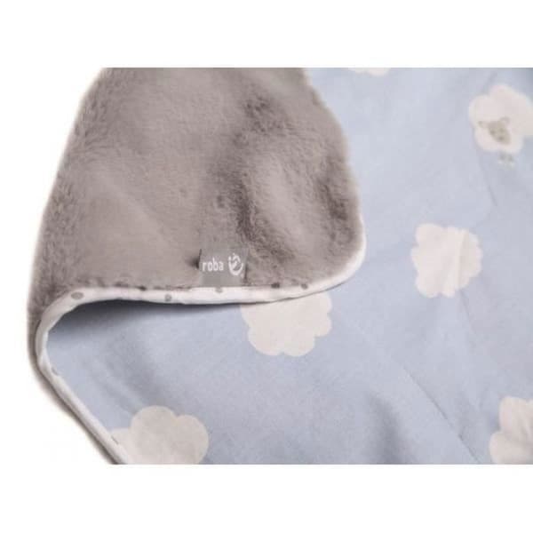 Babyfilt - ROBA - Kleine Wolke blau - 2 ansikten mjuk fleece och bomull - molnmönster