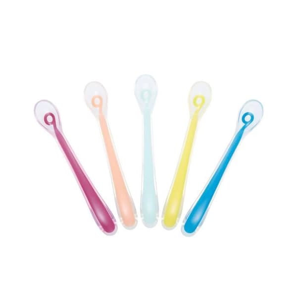 BABYMOOV Set med 5 1st Age silikon babyskedar, ergonomiska, diskmaskinssäkra, BPA-fria, flerfärgade