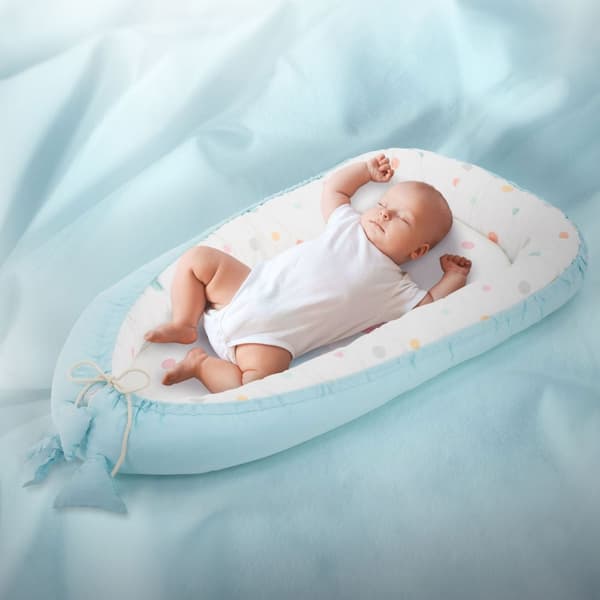 Joyz Babynest; Panda Ljusblå; 90x50cm; Bomull; tvåsidig; allergivänlig; bärbar; Multifunktionell Babynest; Kokong för bebisar & spädbarn; Babynest