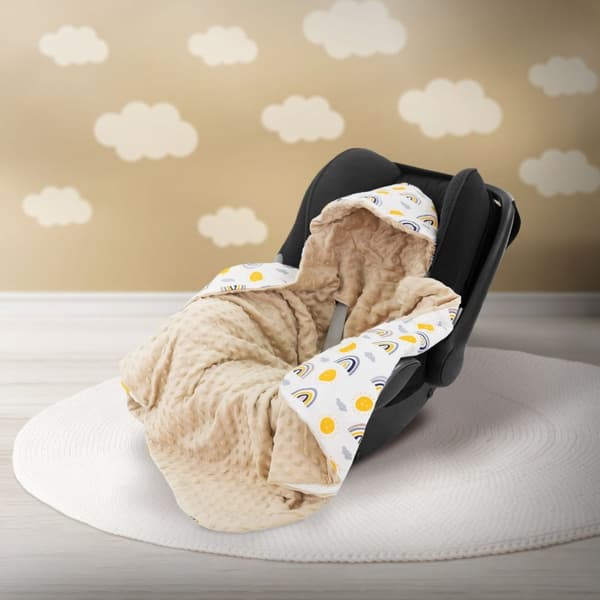 Joyz Inslagfilt med huva; regnbåge med beige Minky; 100% bomull; 84x84 cm; Dubbelsidig; Universal för babyskydd; bilbarnstol; barnvagn eller buggy;