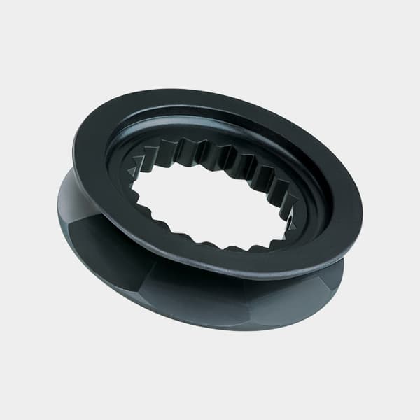 Enkelspärrblock med schackel Harken Carbo Air 40 mm, roterande, glidlagrat, passar tampar Ø6 - 10 mm