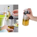 Miniatyrbild 3 av 5: Shaker för vinägrett Leifheit 3195, graduerad vinägrettblandare på 300 ml med droppfri hällpip, 5 recept ingår