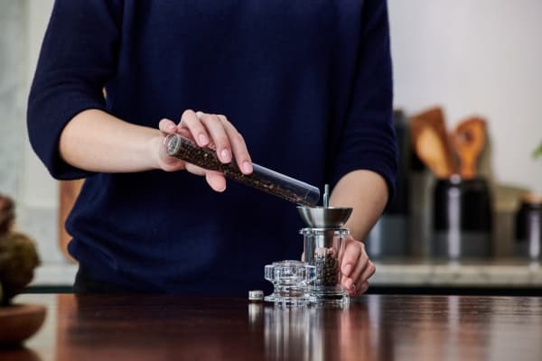 Cole & Mason 605, Pepperkvern, 605 ml, Gjennomsiktig, Akryl, Rustfritt stål, Kull stål, Pepper