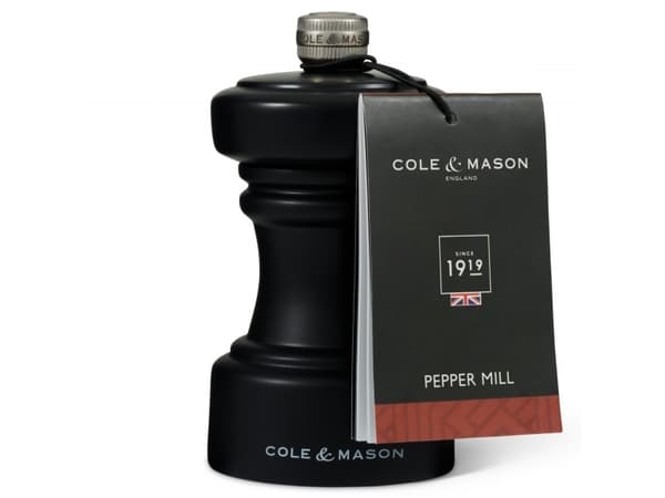 Cole & Mason H233061, Pepparkvarn, Svart, Bokträ, Kolstål, Kolstål, Peppar, 104 mm