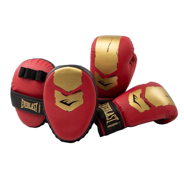 Everlast Prospect 2 Kit Tung Ufyldt Pose