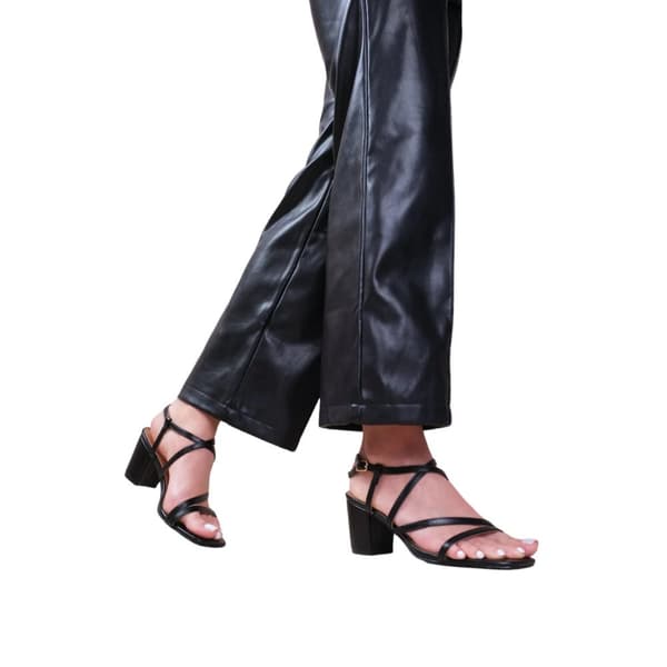 Where's That From Womens/Ladies Sidra PU Crossover Strap Wide Medium Block Heel Sandals