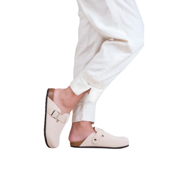 Where's That From Womens/Ladies Palm Nubuck Closed Toe Buckle Detail Flat Sandals