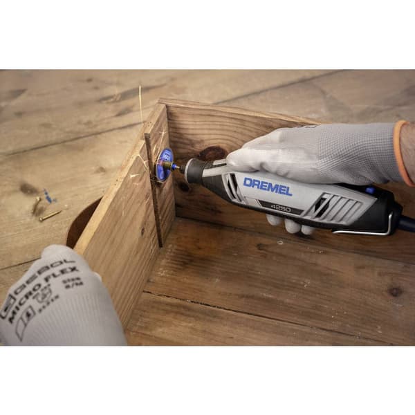 Dremel 4250-6/128 F0134250JK Multiverktyg inkl. väska, inkl. Tillbehör 175 W