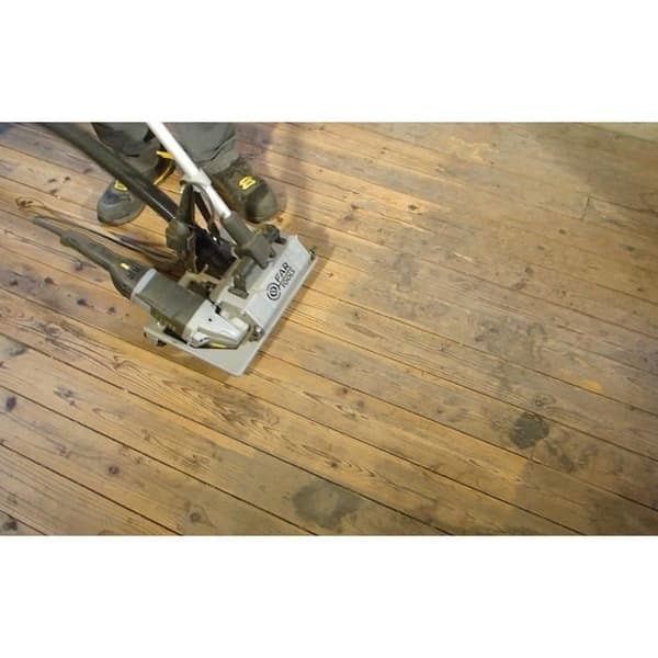FARTOOLS PACKAR STOR RENOVATOR PÅ FOTEN FÖR JORDYTEN + 2 MÄSSNINGSBORSTAR + 2 SLIPBORSTAR