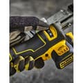 Miniatyrbild 4 av 6: Bandslipmaskin - DEWALT - DCM200E2T - Trådlös - Batteri - Variabel hastighet