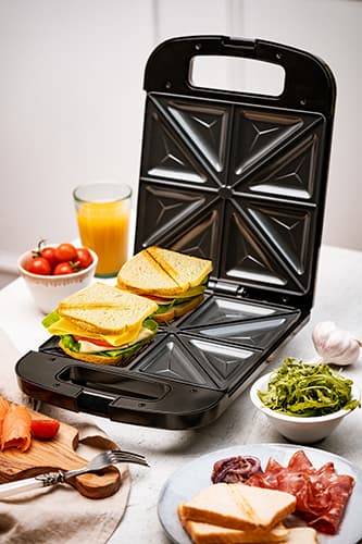 Adler Smörgåsgrill för 4 smörgåsar