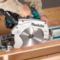 Miniatyrbild 2 av 3: Makita sladdlös bärbar cirkelsåg 85mm 2x18V DHS900Z