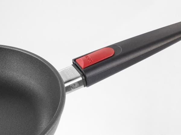 Woll nowo stekpanna - 1726N - Sautépanna med avtagbart handtag 26 cm