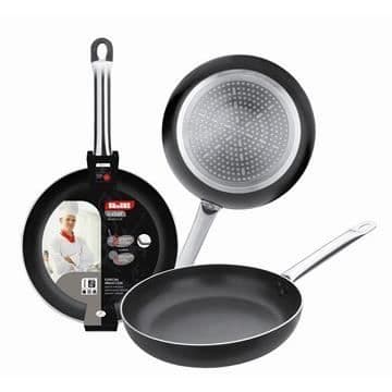 . ALU STEEKPANNA I CHEF ROSTFRITT STÅL HANDTAG (24cm).