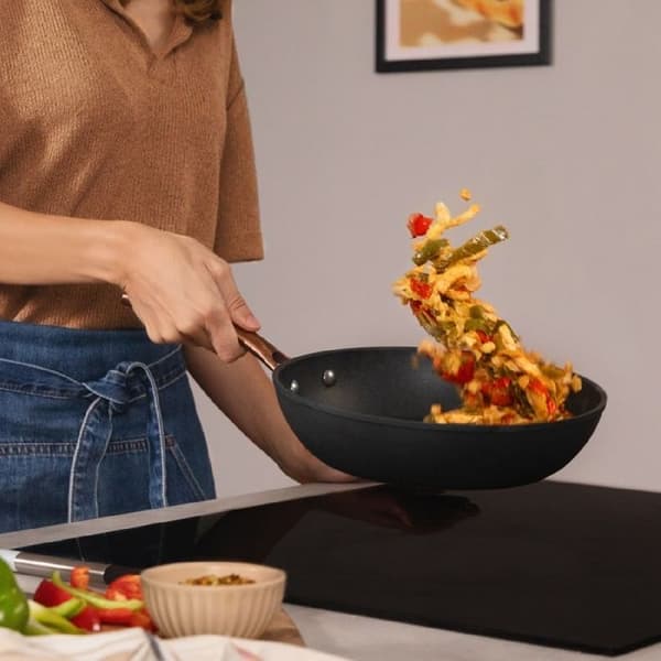 Set med stekpannor - Cecotec - Polka Fantasy - Smidd aluminium - Non-stick beläggning - Induktionskompatibel