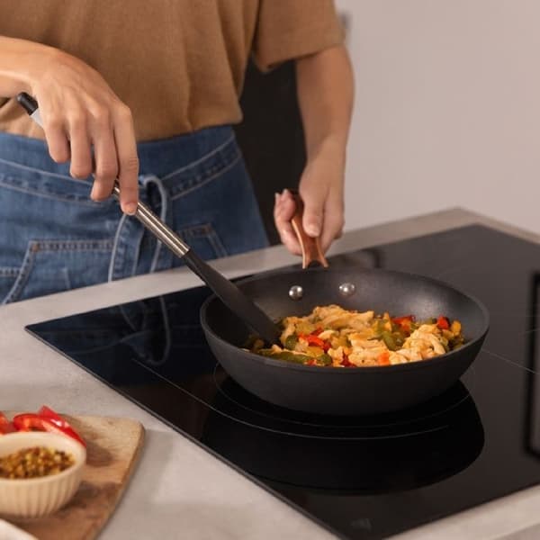 Set med stekpannor - Cecotec - Polka Fantasy - Smidd aluminium - Non-stick beläggning - Induktionskompatibel