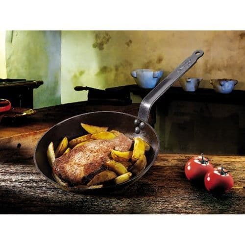 Induktionsstekpanna i mineraljärn 240 mm - De Buyer