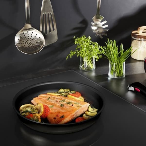 Set med 2 stekpannor - TEFAL - Ingenio Ultimate - Non-stick - Alla värmekällor inklusive induktion