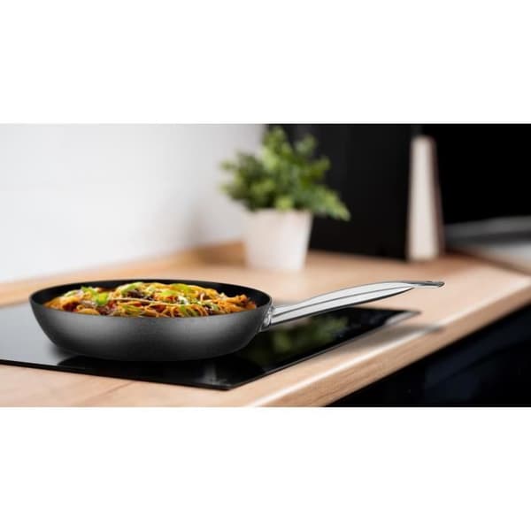 Wok i kolstål - GSW - AVANTI - 28 cm - Induktion