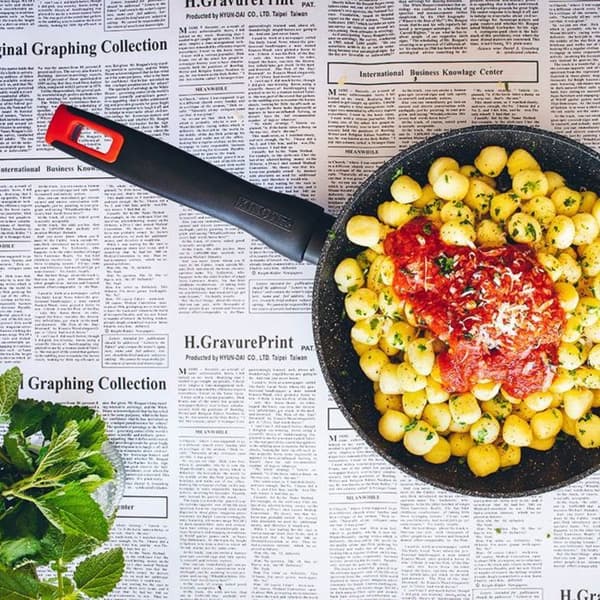 Stekpanna - Monix - M810028 - 28 cm - Stål - Non-stick - Kompatibel med alla typer av spisar