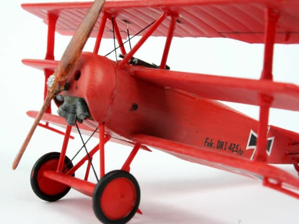 Model Set Fokker Dr. 1 Tripla