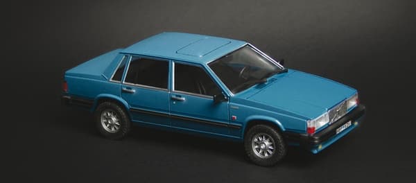 ITALERI 1:24 - Volvo 760 GLE