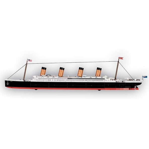 Cobi Titanic