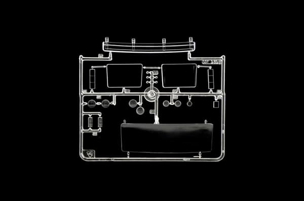 ITALERI 1:24 - Volvo F12 Intercooler Low Roof