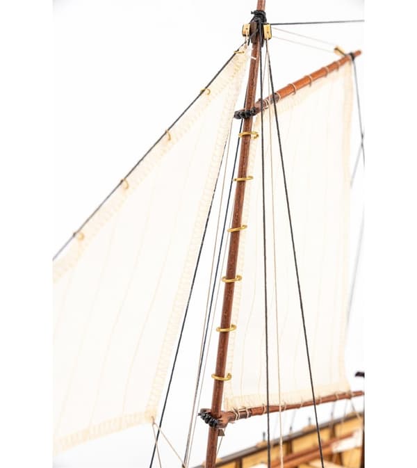 Artesania Latina - HMS Endeavours långbåt