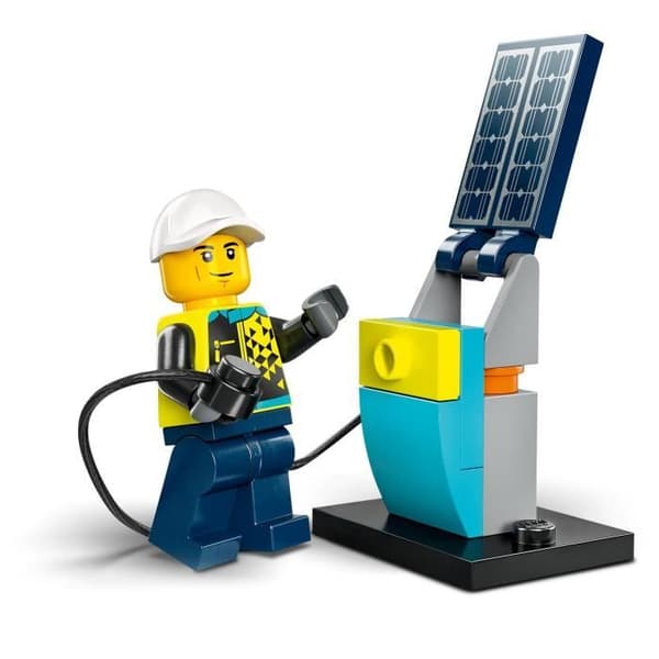 LEGO® City 60383 elektrisk sportbil, leksak för 5-åringar, racerbilsset