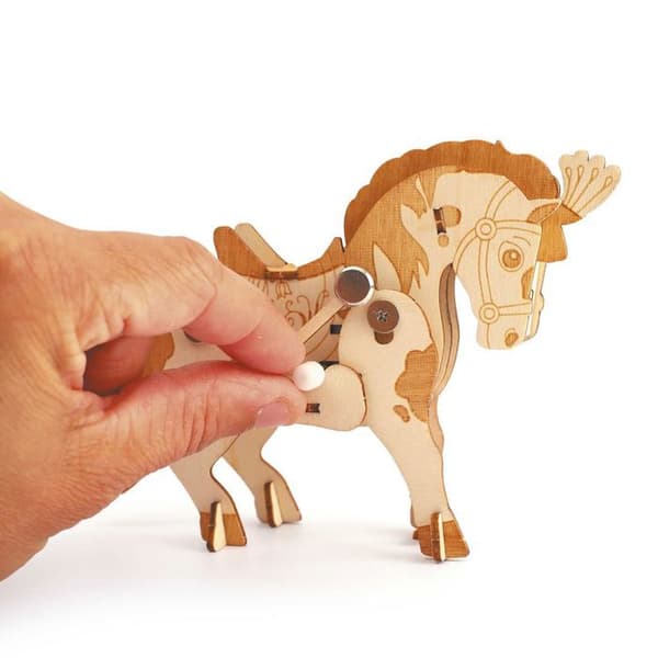 Mekanisk 3D-modell - KREATIVT FRÖ VI HAR ALLA TALANG - Häst 14 cm - Modelltillverkning - Barn - 45 stycken
