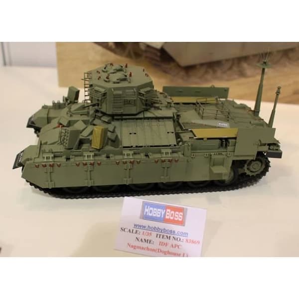 IDF APC Nagmachon tankmodell (Doghouse I) - HOBBY BOSS - 1/35:e - Modell