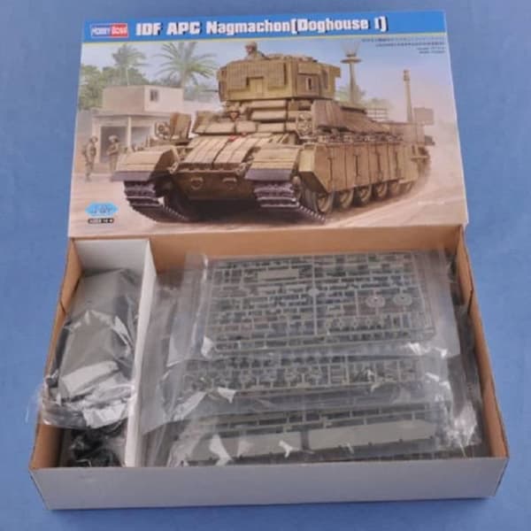 IDF APC Nagmachon tankmodell (Doghouse I) - HOBBY BOSS - 1/35:e - Modell