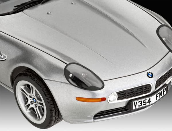 Revell 1:24 - BMW Z8 Bond - Komplett