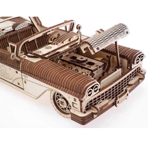 Trämodell bil: Cabriolet VM-05, mekanisk modell